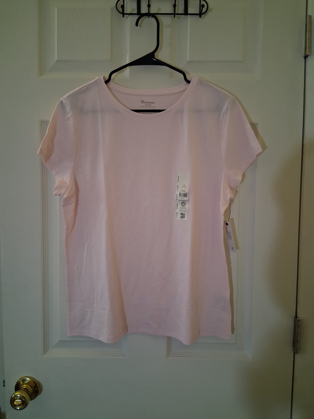 No Boundaries Short Sleeve Crewneck Tee - Pale Pink